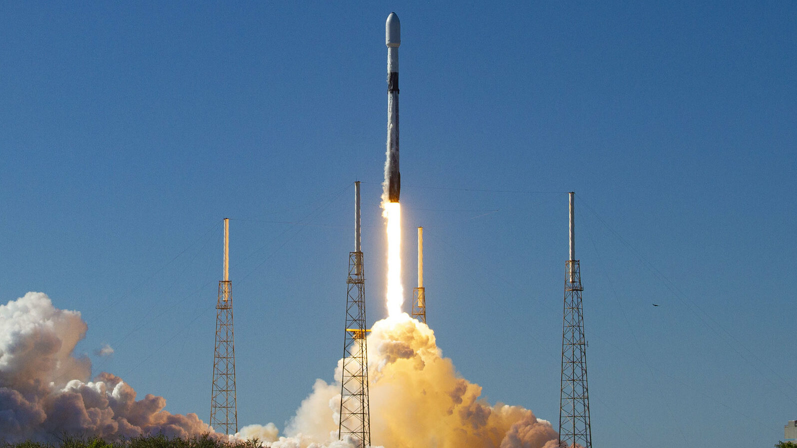 Start der Falcon 9 zur SpaceX Transporter-3 Mission, © SpaceX